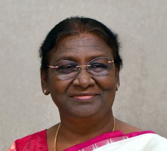 Presidenta Smt. Draupadi Murmu para destacada web